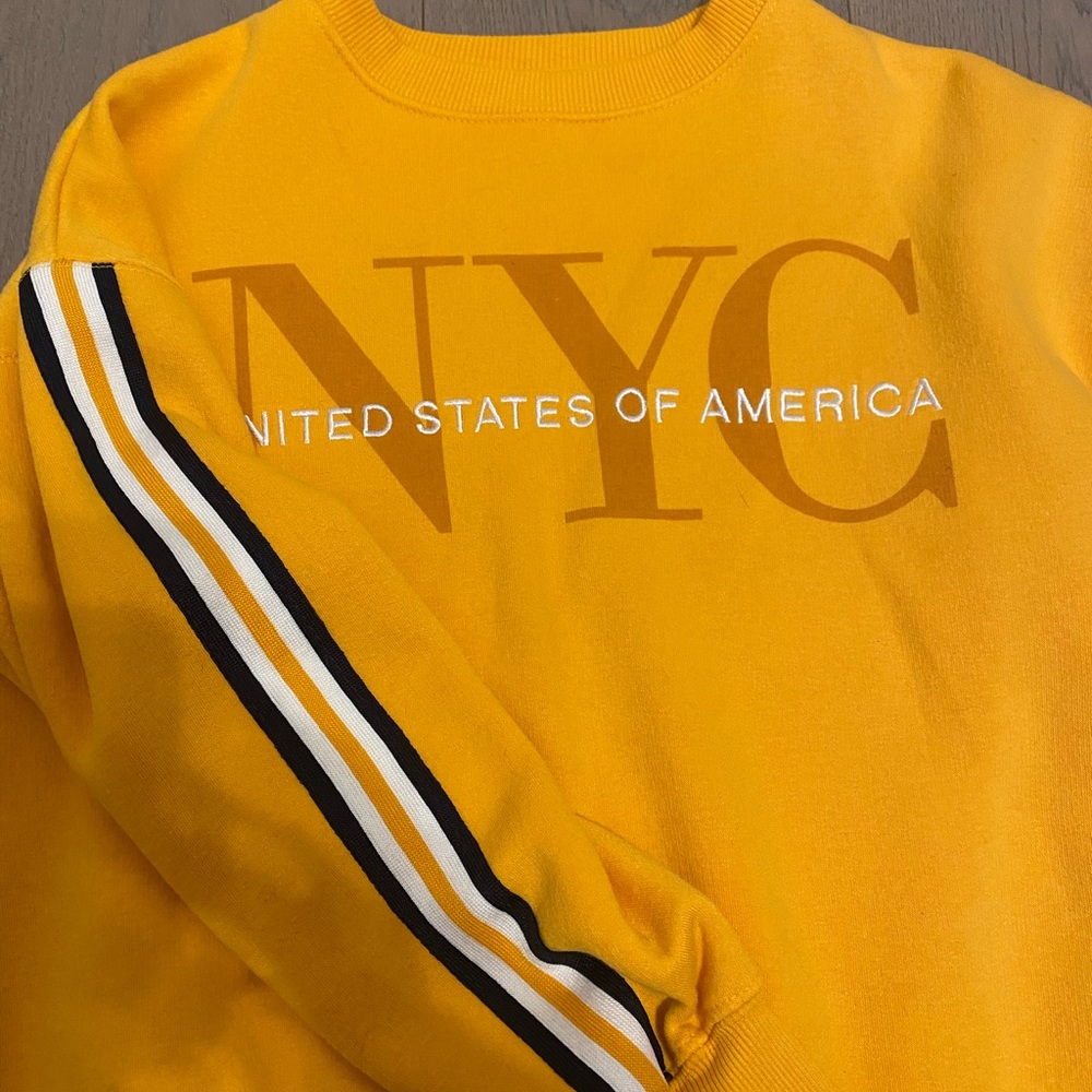 zara girl’s sweatshirt